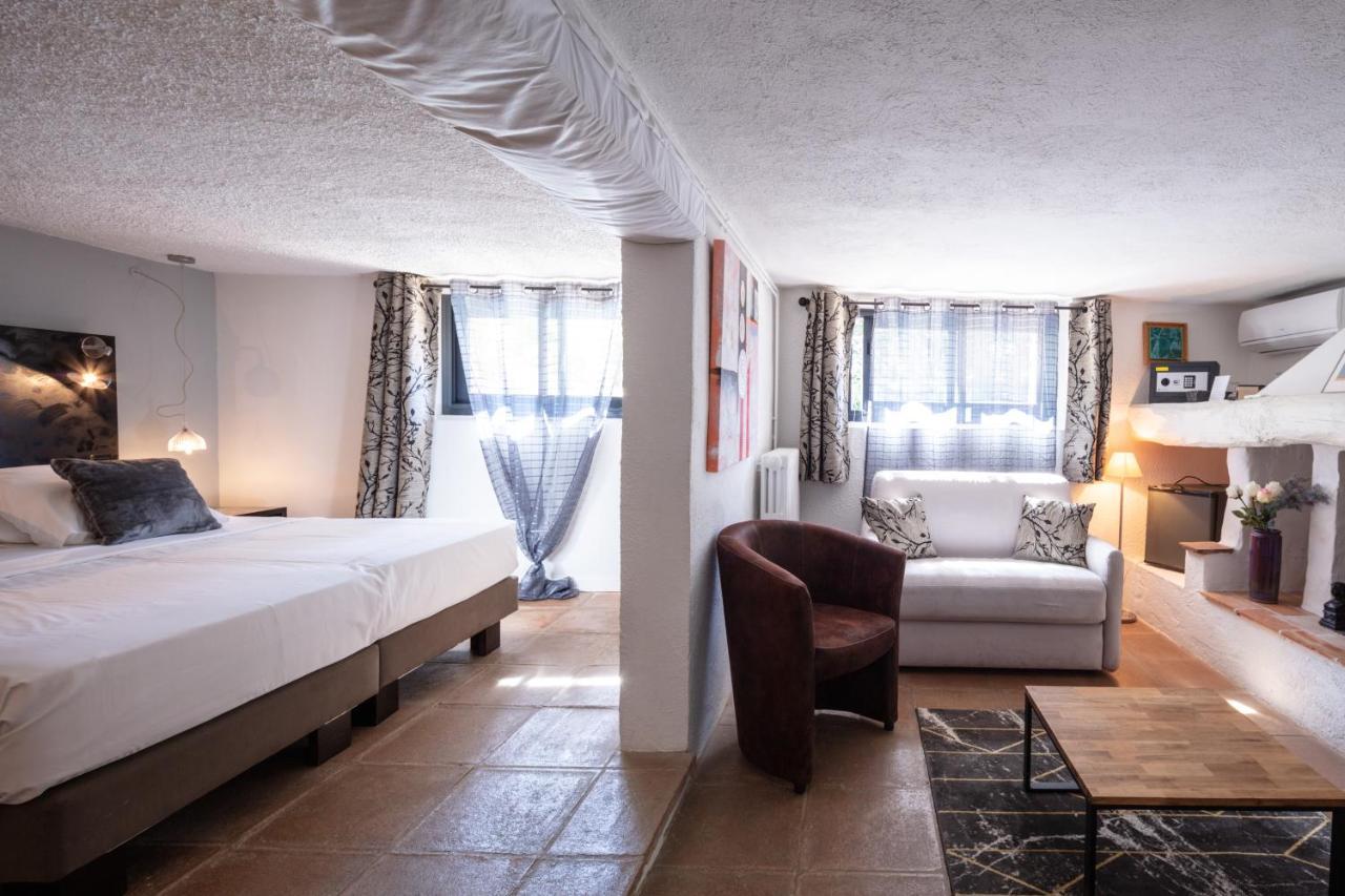 Casa9 Hotel Thuir Kültér fotó